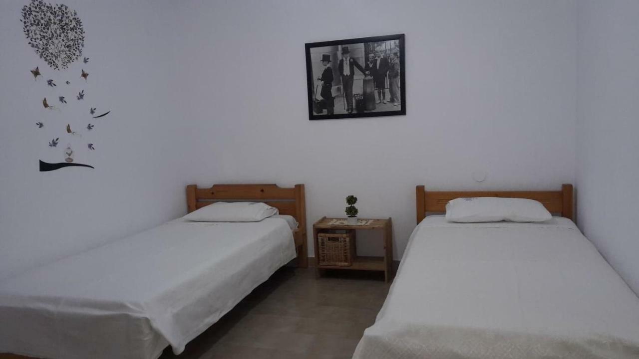 Anastasia' S Guest House Неос-Мармарас Экстерьер фото